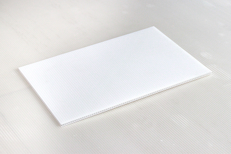 畜牧業(yè)中空板